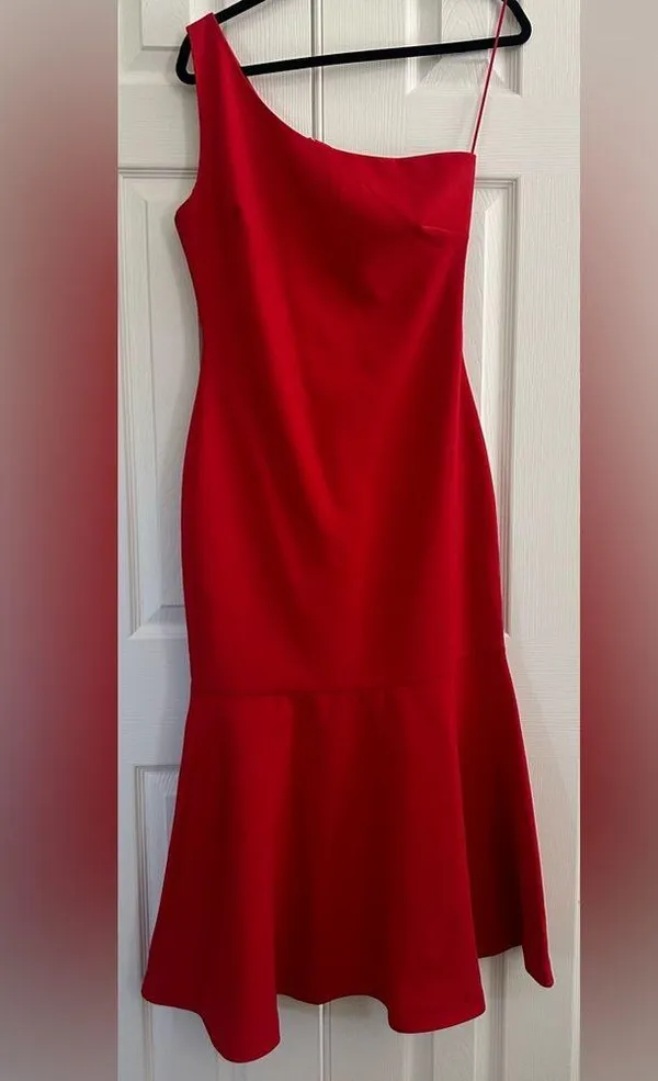 LIKELY Brighton One-Shoulder Gown red size 6 - Image 3