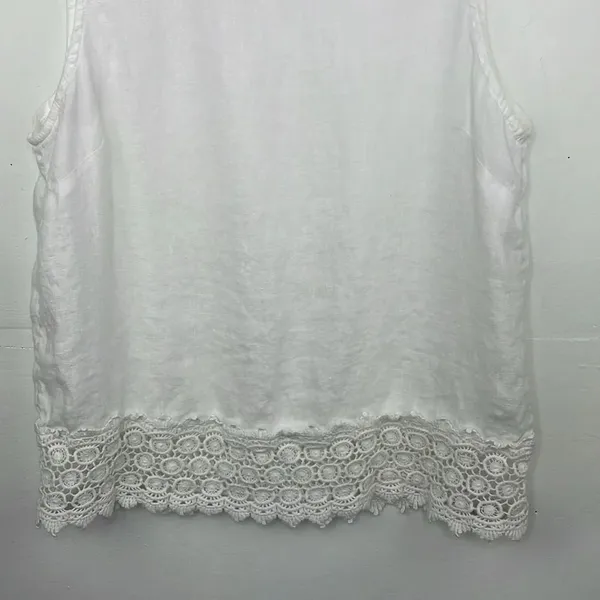 Marina Luna Linen White Crochet Trim Sleeveless Top size Medium - Image 3