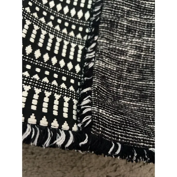 French Connection Tweed Skirt Women’s Black/White Fringe Mini Size 2 Twee Preppy - Image 2