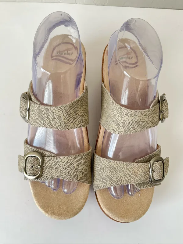 Dansko Sophie wedge sandals cream size 40 US 8.5 - Image 9