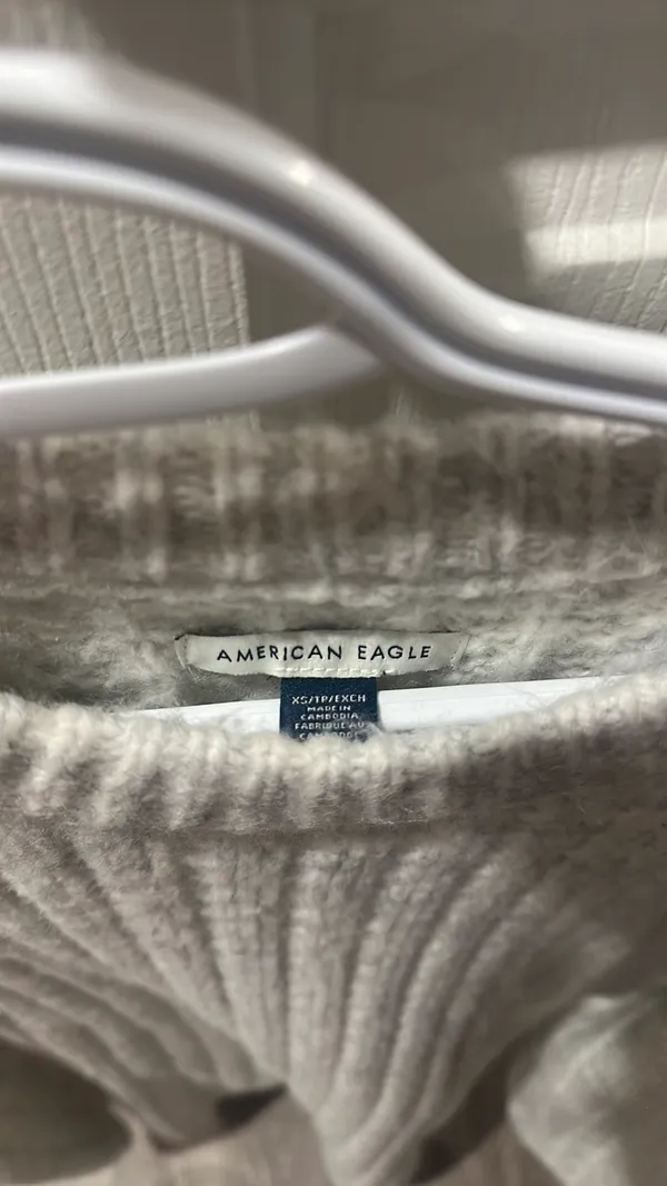 American Eagle Outfitters Oversized Sweater - Image 2