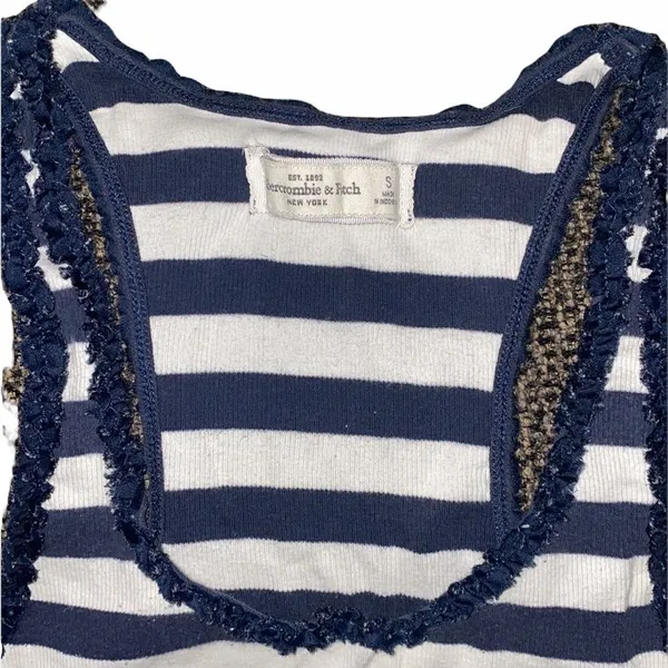 ✨A&F Striped Racerback Tank Top✨ - Image 4