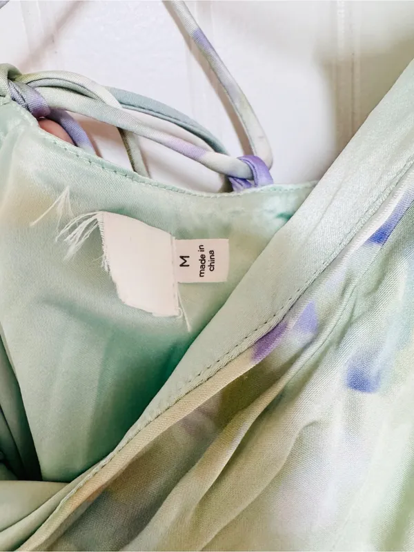ASTR the Label Elynor Watercolor Halter Maxi Dress Medium Pastel Wedding Guest - Image 7