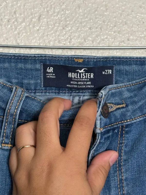 Hollister Y2K Mid-Rise Blue Flare bell bottom Jeans size 4R - Image 6