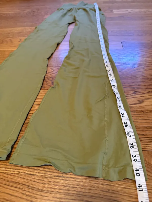 Free People NWOT Good Karma Flare legging and happiness Runs crop top size XS/S MSRP $128 - Image 12