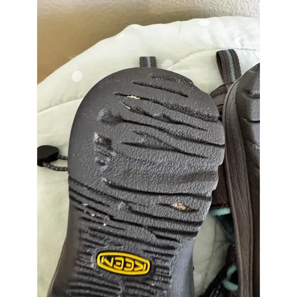 KEEN Women's Whisper Sandals size 9 - Image 10