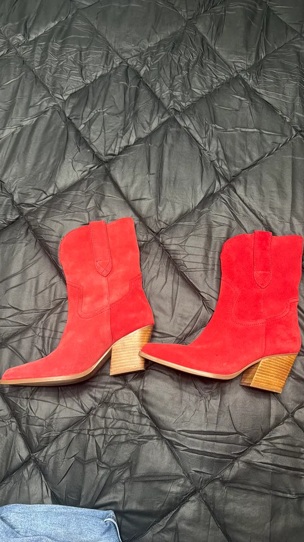 Red Suede Seychelles Line Dance Western Boots - Image 2