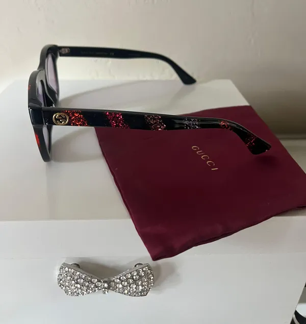 Gucci Sunglasses NEW - Image 3