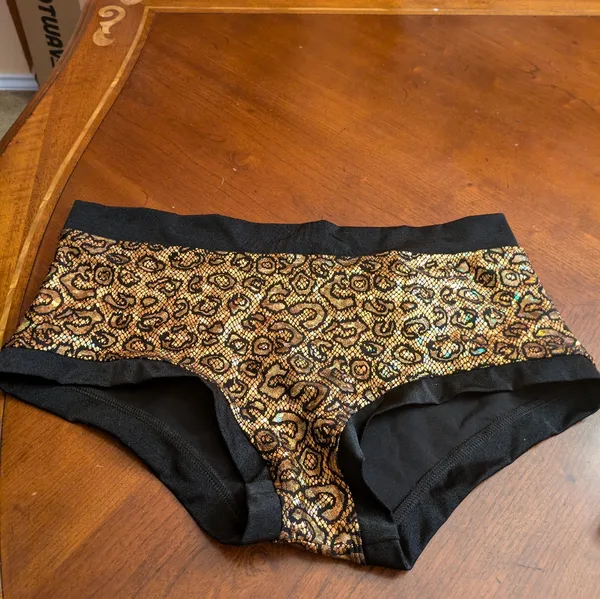 Artista Active Brown Hot Pants, Pole Shorts, Size XL - Image 7