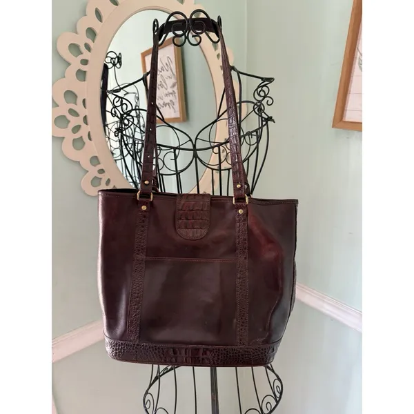 Brahmin Tote Bag Womens Medium Burgundy Good Leather Croc Embossed Vintage‎ - Image 4