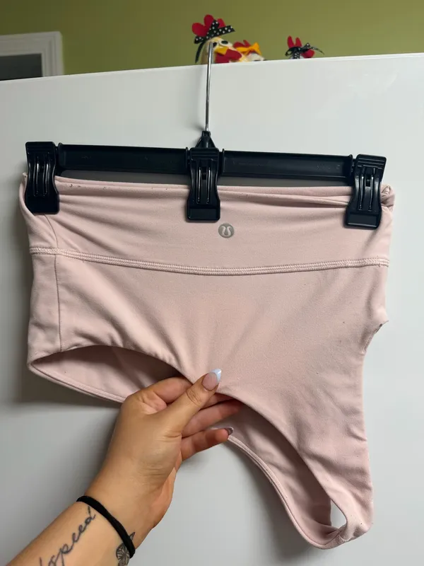 lululemon bra  - Image 2