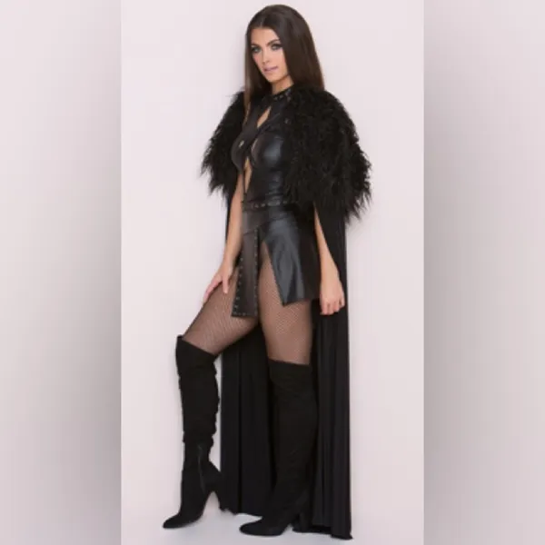 NEW Yandy Premium Sexy Northern Queen Medieval Warrior Costume Size Small - Image 4