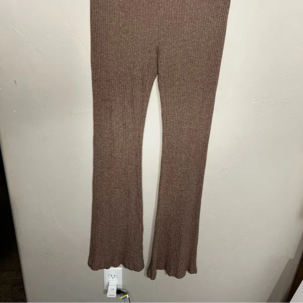Alix NYX Delaney Revolve Ribbed High‎ Rise Pull On Flare Pants - Image 4
