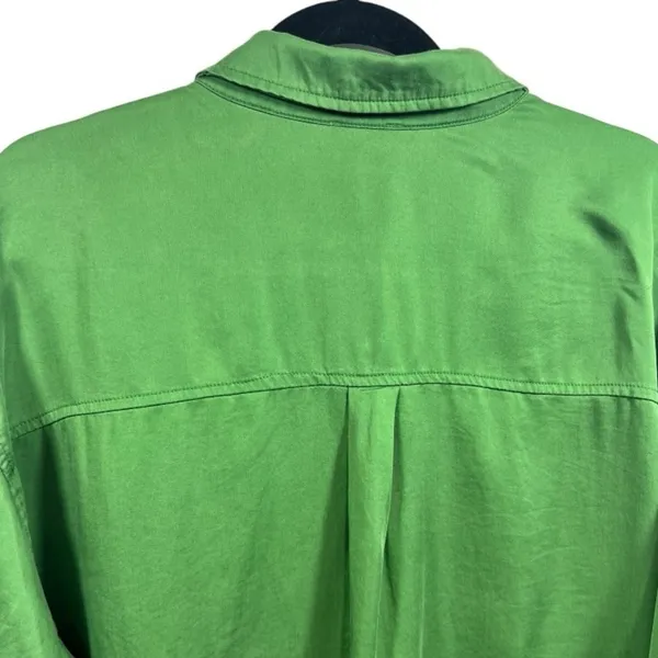 NWT Le Lis‎ Button Down Long Sleeve Blouse Top Kelly Green L - Image 9