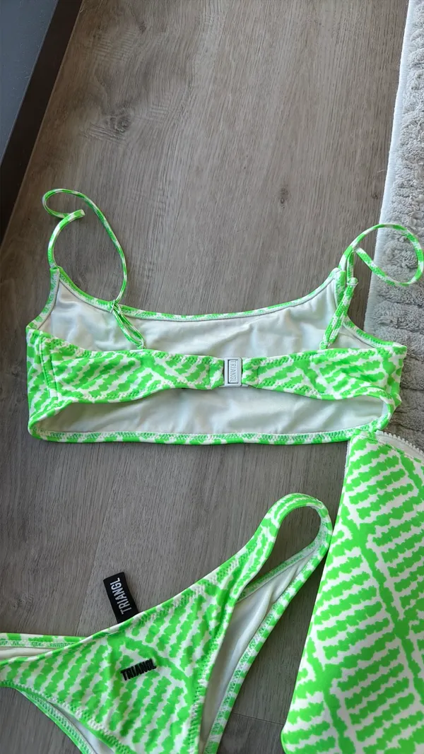Triangl Bikini Set Swimwear - Image 3