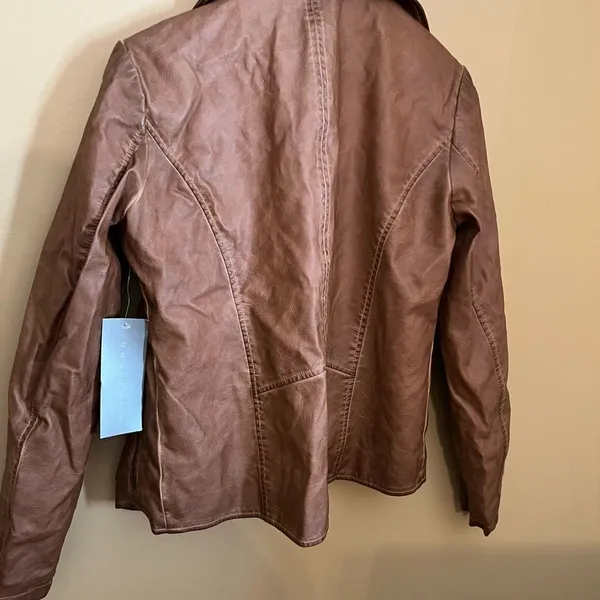 NWT bagatelle jacket m/l‎ - Image 7