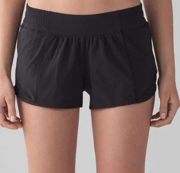 Lululemon Hotty Hot Short II *2.5" - Image 5