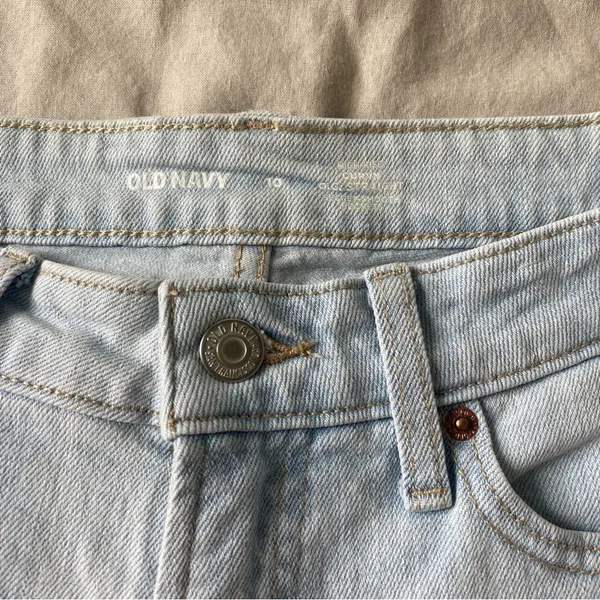 Old Navy Curvy‎ High-Rise OG Straight - Image 3