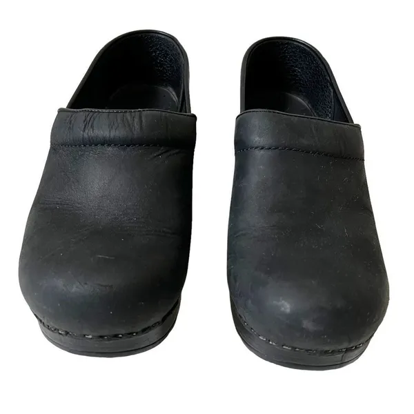 Dansko Professional Black Oiled Clogs - Image 3