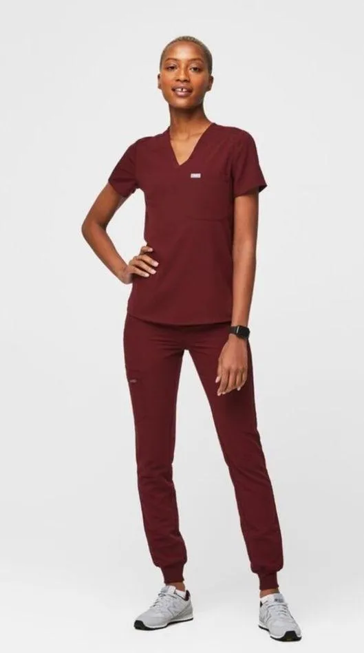 Figs Technical Collection Catrina scrub top size XL - Image 12