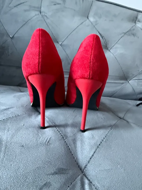 Olivia Miller Red Suede Pointed Toe Stilletos - Image 6