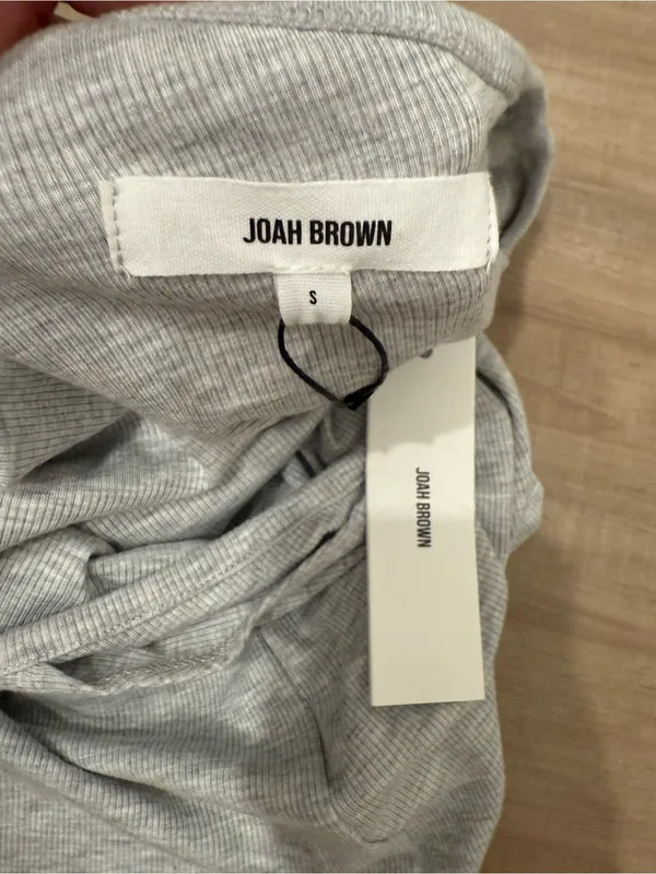 Joah Brown OFF SHOULDER TWIST LONG SLEEVE, NWT! - Image 4
