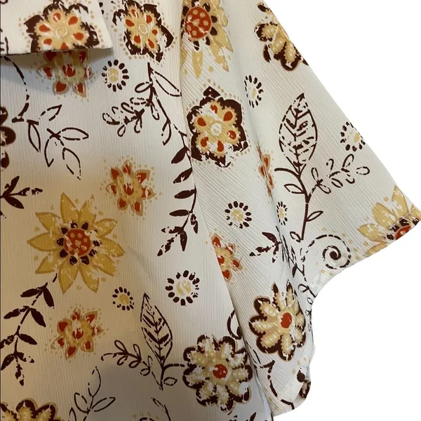 Laura Scott vintage white flower print button down shirt size 12 - Image 2