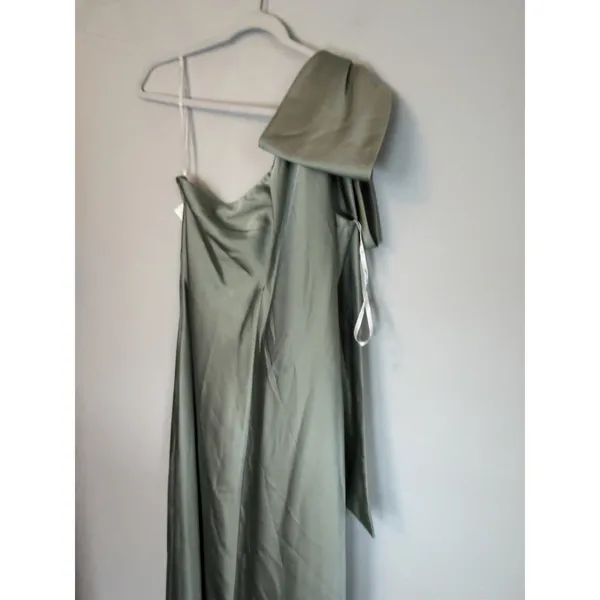 AFTER SIX 6900 Effortless Glam Bow Charmeuse One Shoulder Bow Maxi Sage Green L - Image 10