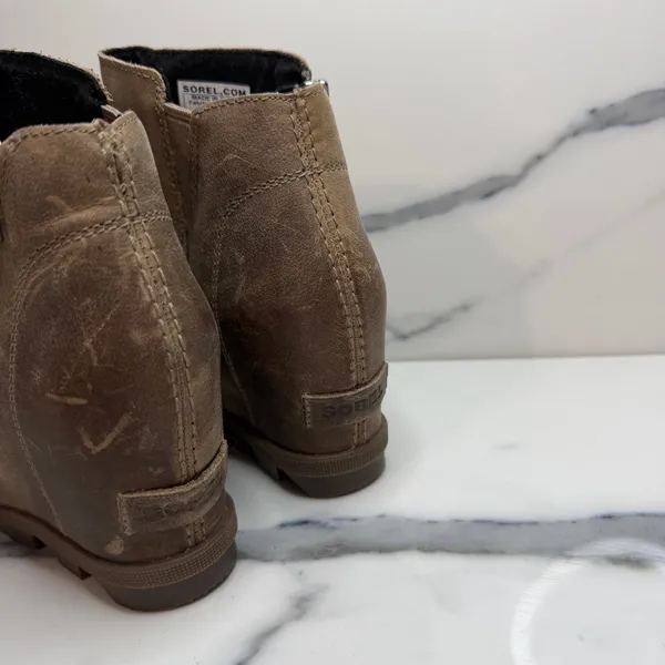 Sorel Womens Tan Leather Joan of Arc Wedge Boots Sz 7.5 Outdoors Gore Minimalist - Image 4