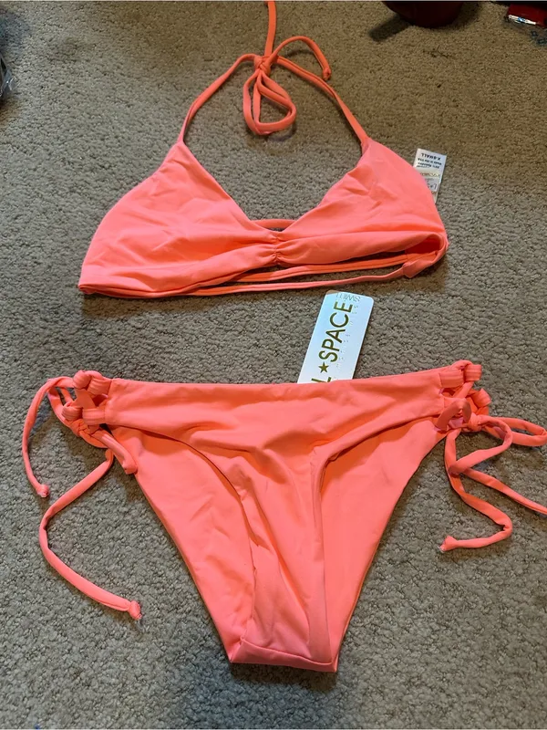 NWT L*Space bikini set coral extra small - Image 2