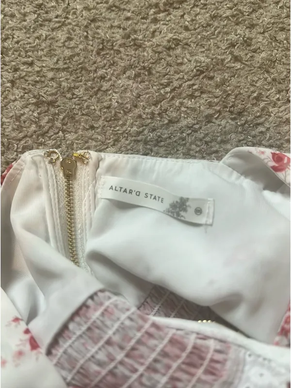 Altar'd State crop top - Image 4