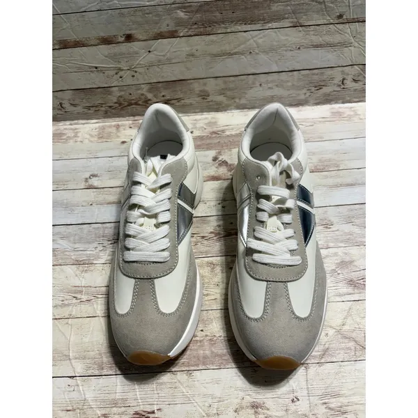 Steve Madden Kendrix Athetic-Fit Jogger Sneakers Women's SZ 11 Silver Taupe NWT - Image 2