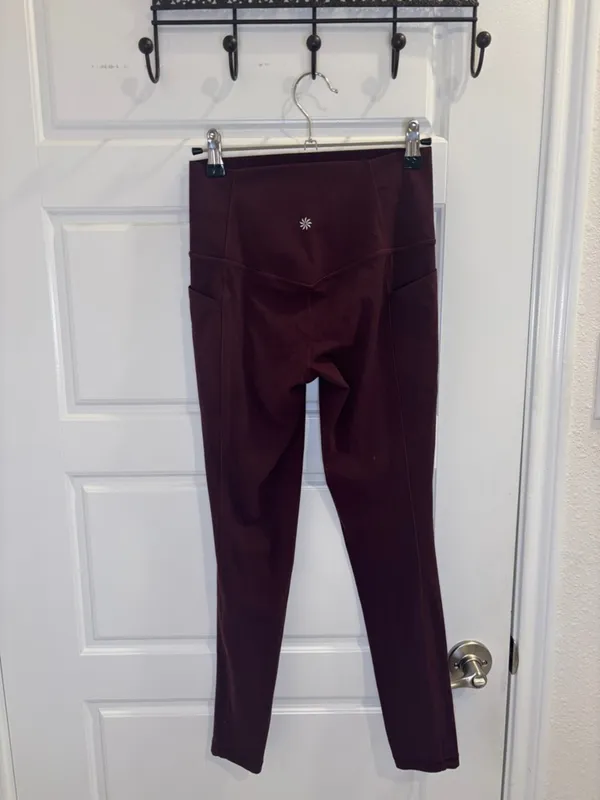 Athleta Salutation Stash Pocket Leggings Burgundy High Rise XS - Image 3