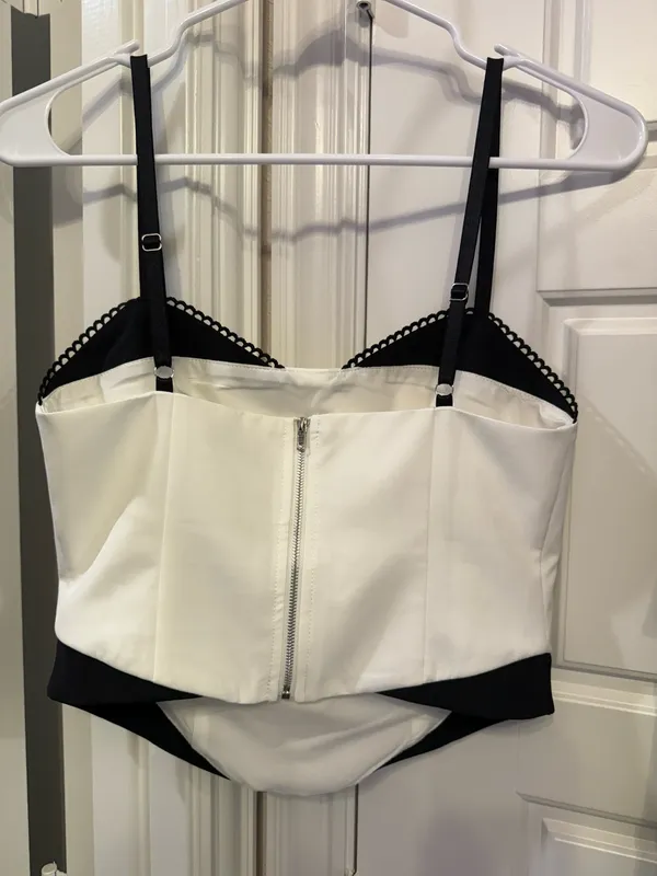 White Fox Boutique Corset Top - Image 2