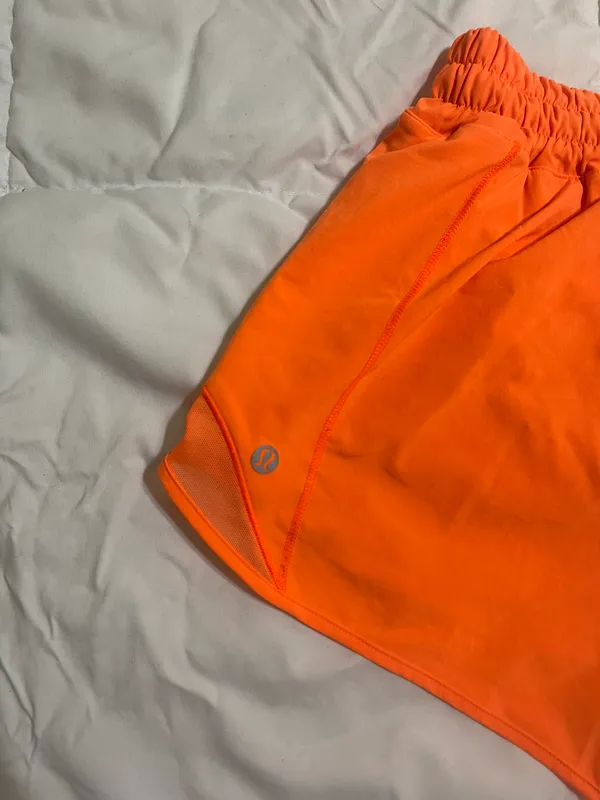 Lululemon Hotty Hot Shorts 4” - Image 4