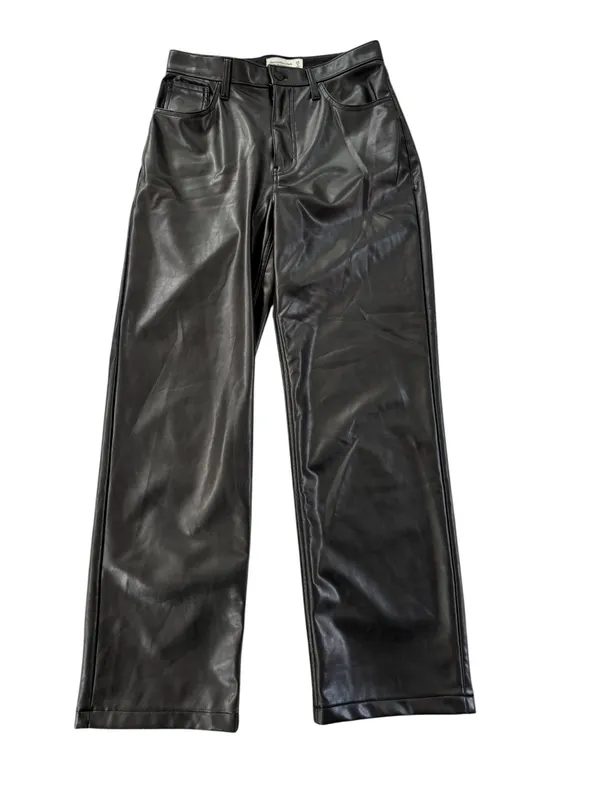 Abercrombie Curve Love High Rise 90s Relaxed Vegan Leather Pant Black Size 26 - Image 7