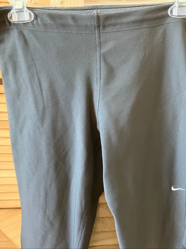 Nike Black Dri-FIT Performance slacks medium - Image 5