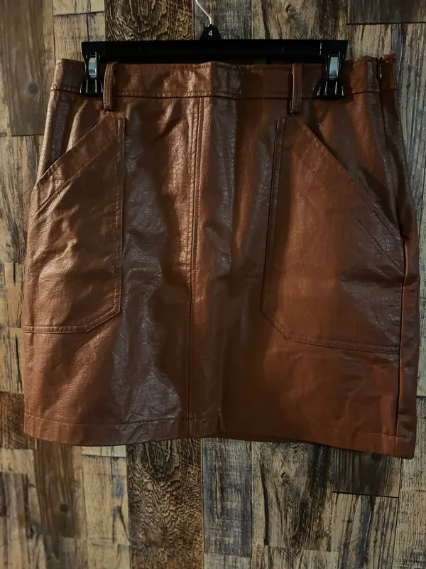 Shine Star women mini skirt size large polyurethane & viscose brick brown 17 length 15 wide - Image 2