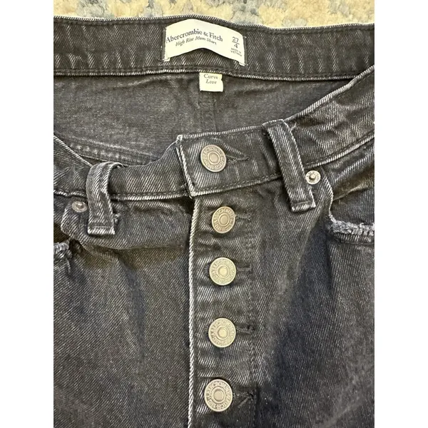 Abercrombie and Fitch High-rise Mom Jean Shorts Black Denim Curve Love Size 27/4 - Image 4