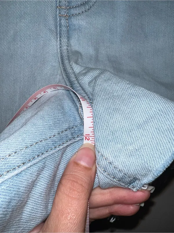 Old Navy Light Blue Denim Cutoff Shorts size 6 - Image 7