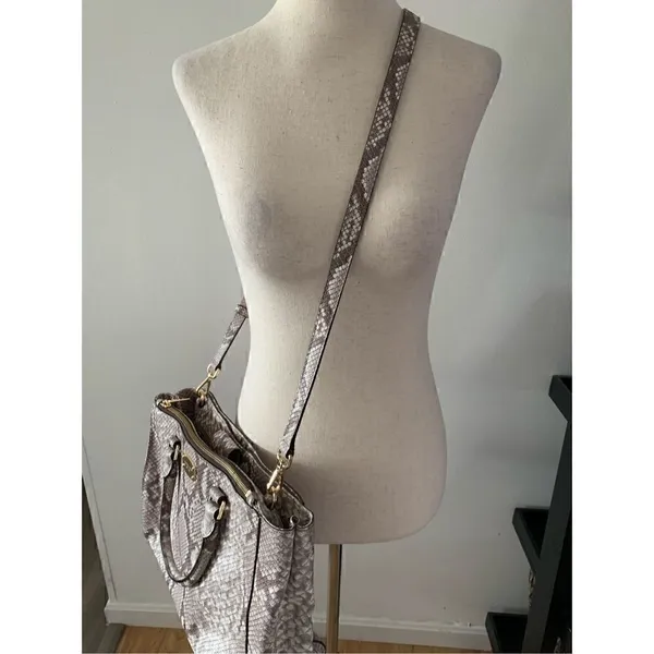 Michael Kors Beige Python Embossed Leather Satchel - Image 4