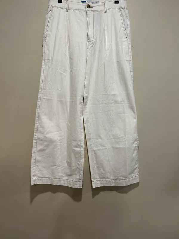 Old Navy Extra High Rise Super Wide Leg pants - Image 2