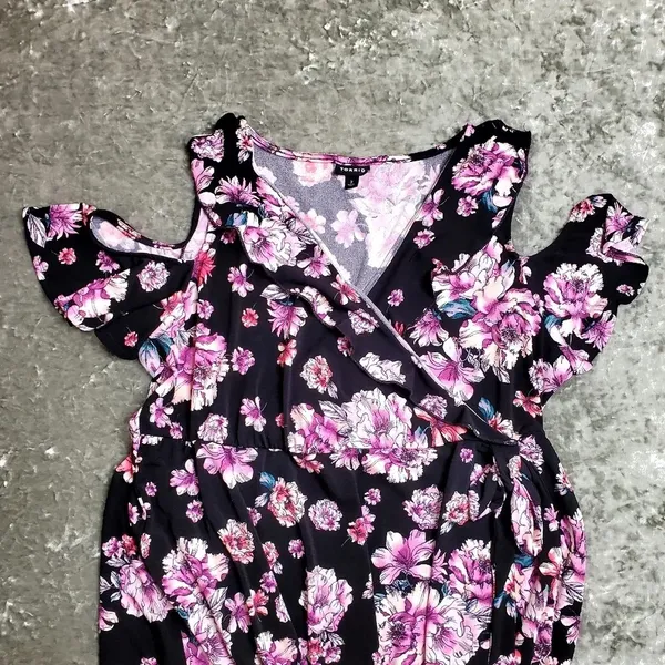 Torrid Purple/Black Floral Cold‎ Shoulder Wrap Dress - Image 2