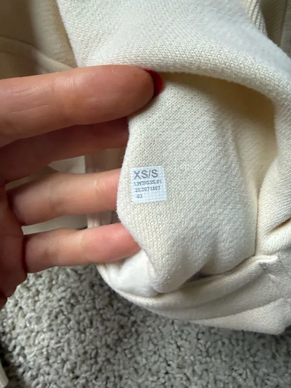 Lululemon Scuba Half-Zip Hoodie - Image 4