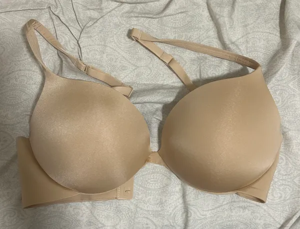 SKIMS Teardrop Bra - Image 2