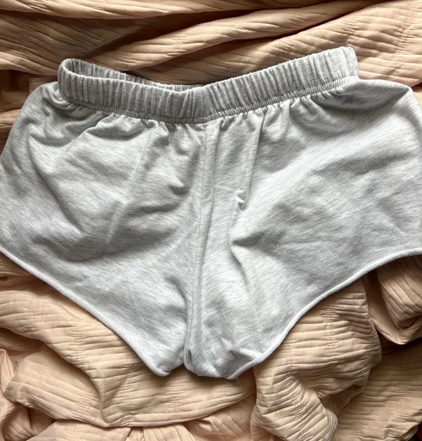 gray comfy shorts Size XS - Image 2