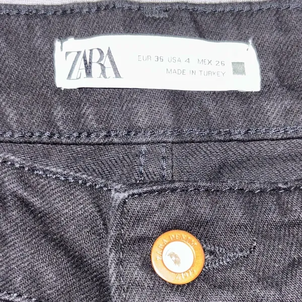 Zara women’s straight leg black denim unfinished hem excellent condition size 4 - Image 3