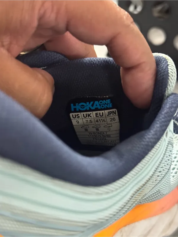 Hoka One One Women’s Bondi 7 Running Shoes Sz 9 - Image 5