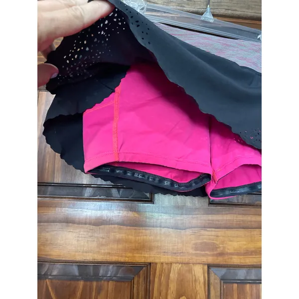 Lululemon Run A Marathon skirt size 4 - Image 2