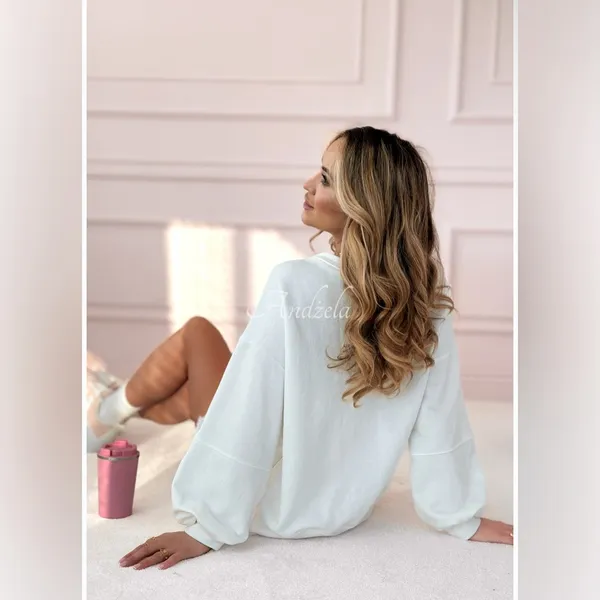 White and Pink 'Mon Chéri' Sweatshirt - Image 2